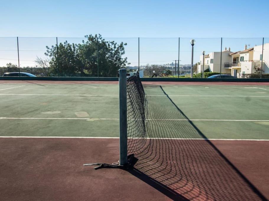 Lake Apartment - Pool And Sea View & Tennis Court & Bbq Pêra Esterno foto
